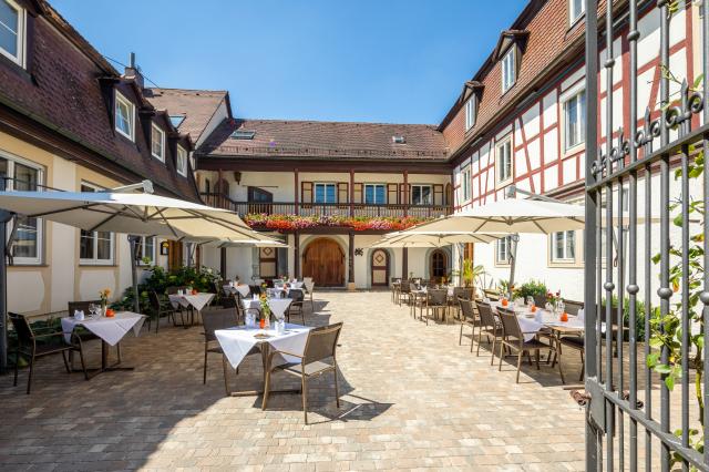 Hotel-Restaurant Schloss Döttingen