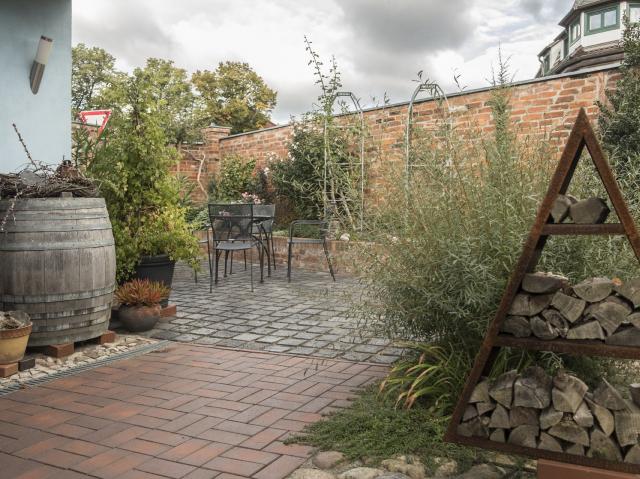 Le Petit Jardin