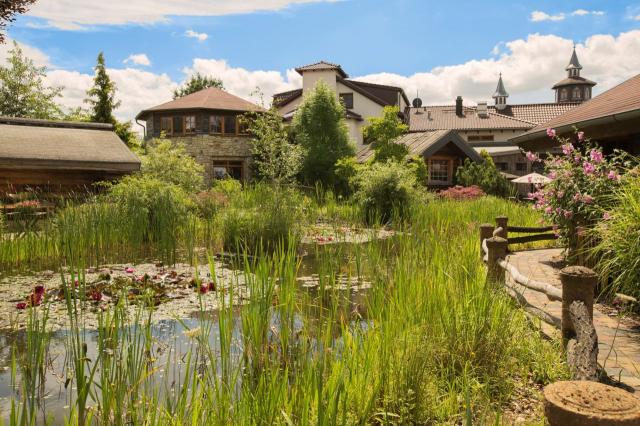 Wellnesshotel Seeschlößchen - Privat-SPA & Naturresort
