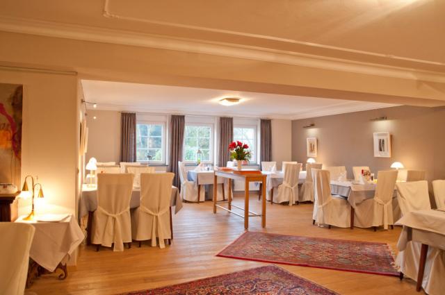 Merker`s Bostal Hotel