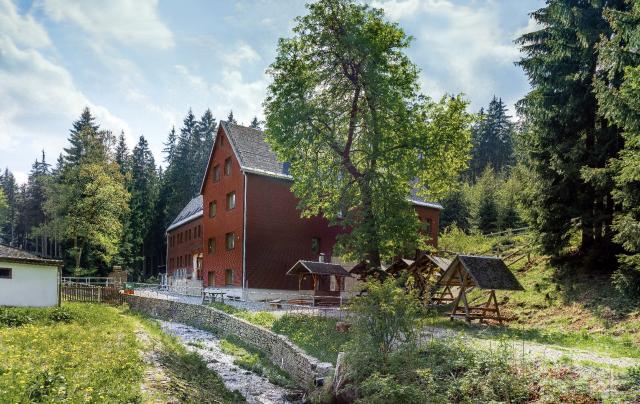 Familien-Jugendherberge Neudorf "Am Fichtelberg"