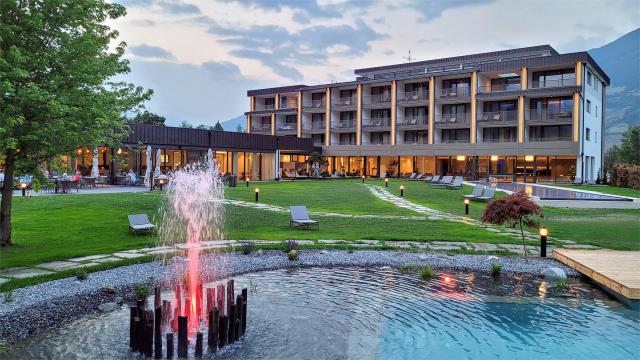 Garden Park Hotel