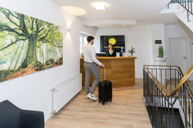 Hotel zur Sonne GmbH