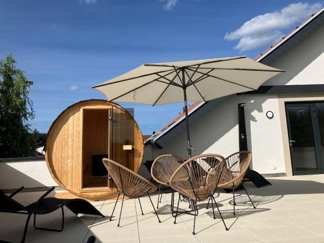 AMELIE No. 3 Hotel & Appartements