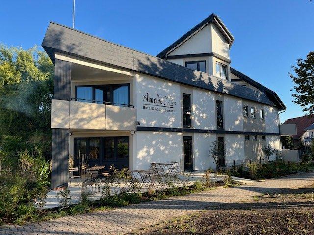 AMELIE No. 3 Hotel & Appartements