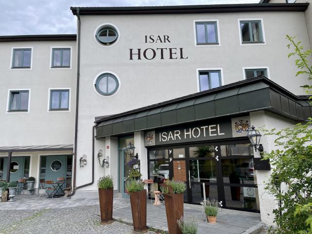 Isar Hotel