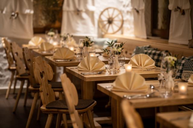 Hotel Restaurant Zum Reussenstein Fam. Böckle GmbH
