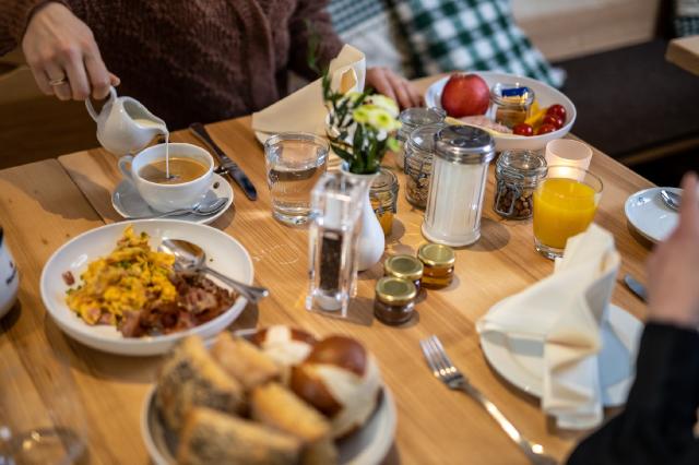 Hotel Restaurant Zum Reussenstein Fam. Böckle GmbH